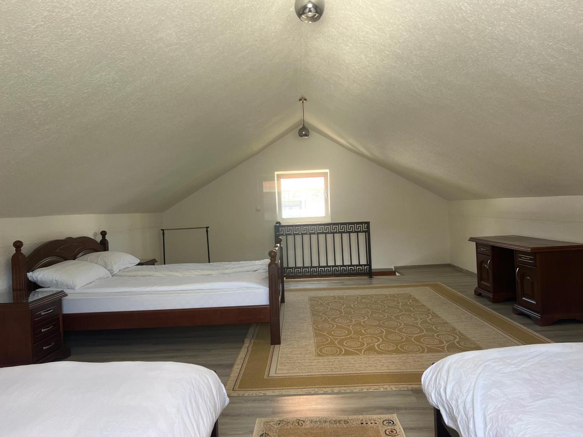Sara Apartments 플라브 외부 사진